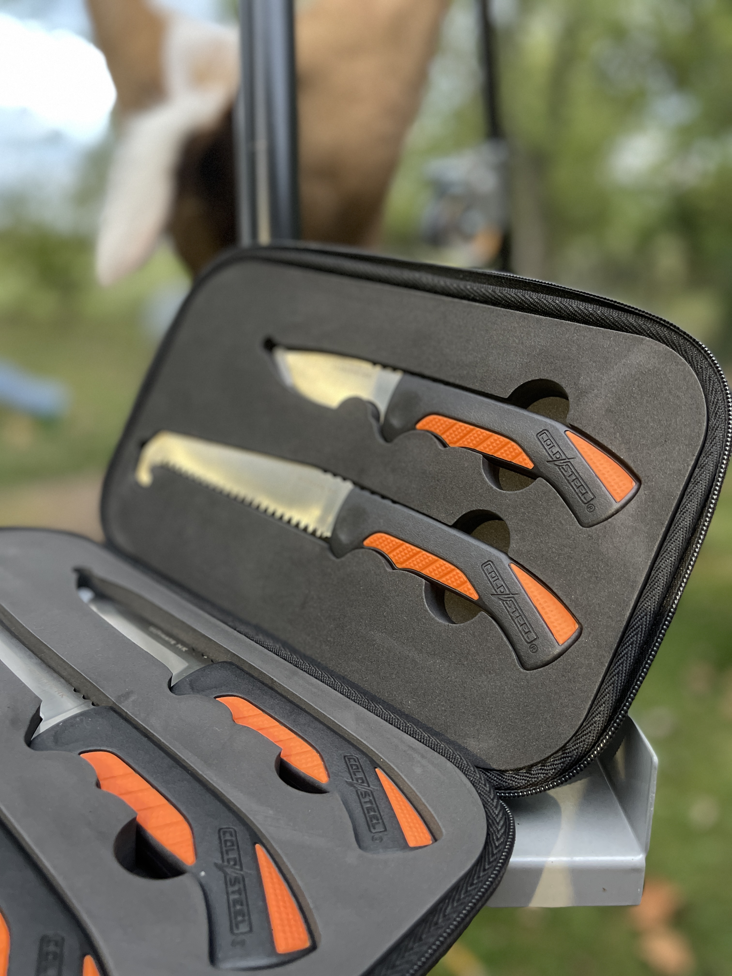 Must-Have Cutlery for Deer Hunters: Essential Tools and Skills - Cold Steel